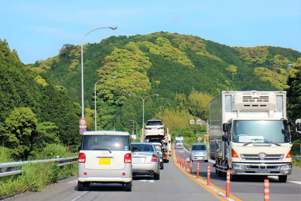 長距離運転だと疲れる？