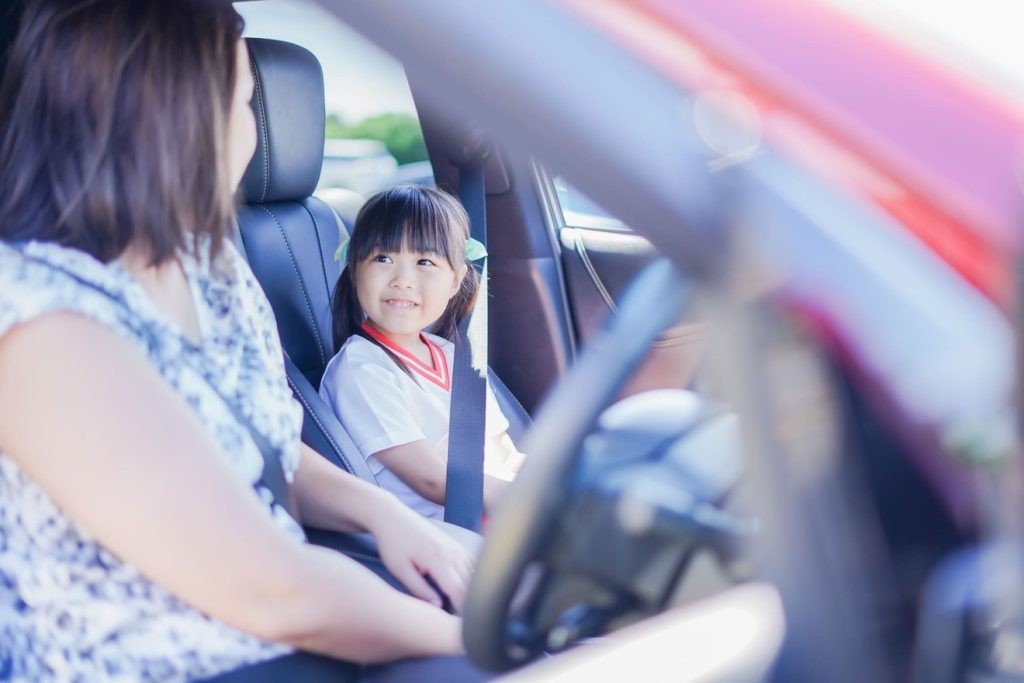 シートベルトカバーは子供向け？