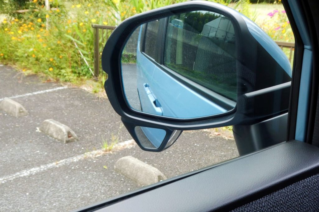 駐車で白線がわからなくなる理由