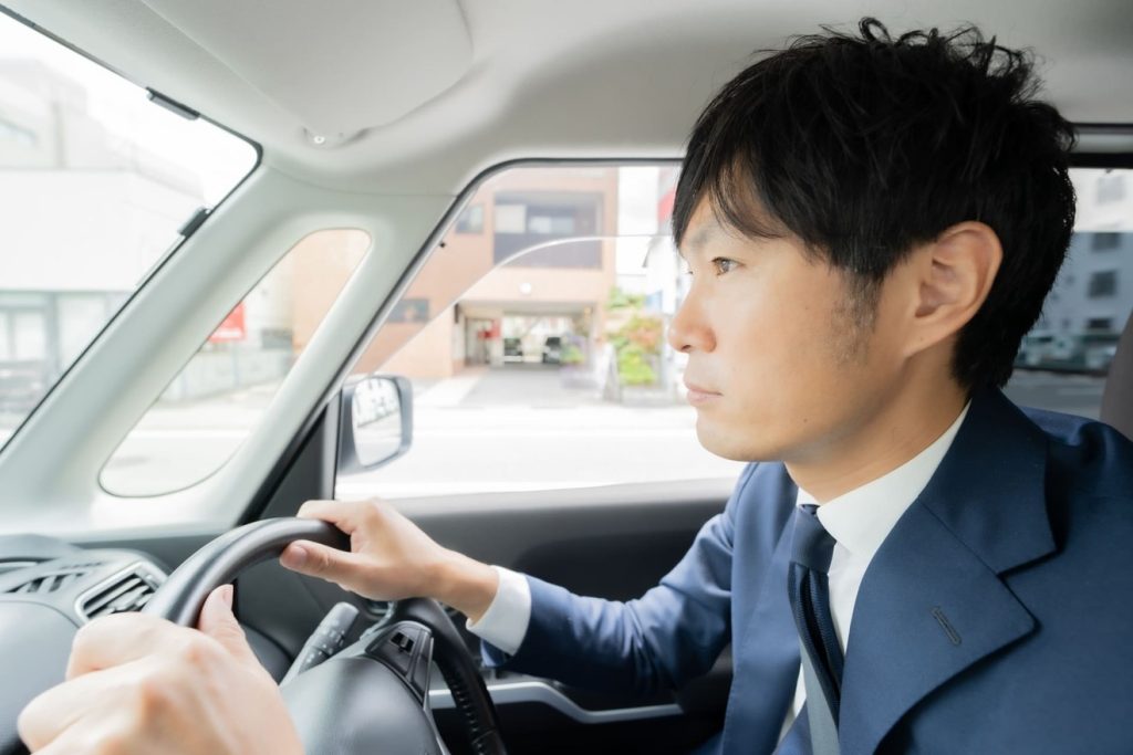 サイドミラーで白線が見えないときの調整