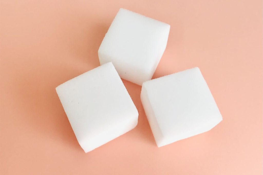 激落ちくんで黄ばみを落とす方法