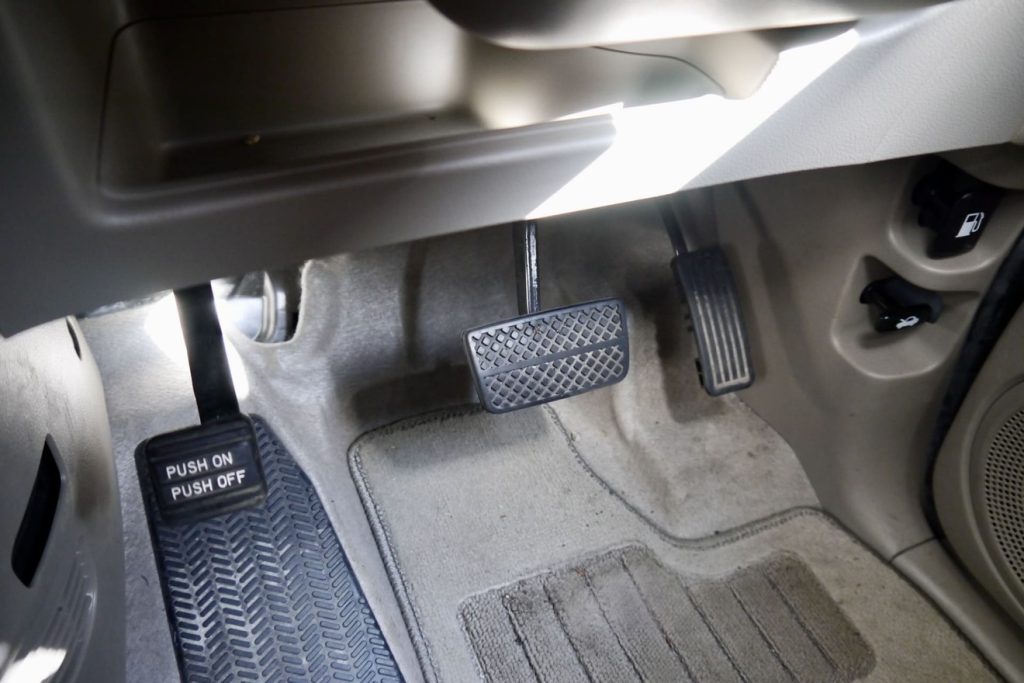 ブレーキが重くエンジンがかからないのはなぜ？