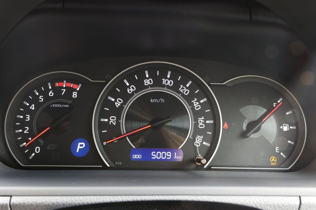 中古車で走行距離が5万キロの相場価格は?