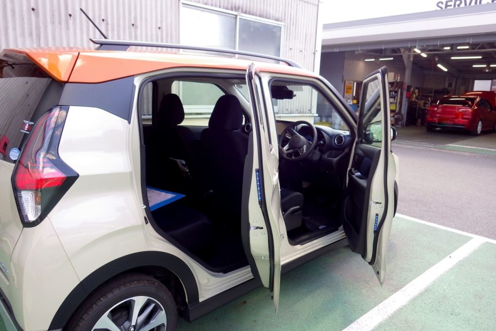 ディーラーでバッテリー交換をする手順