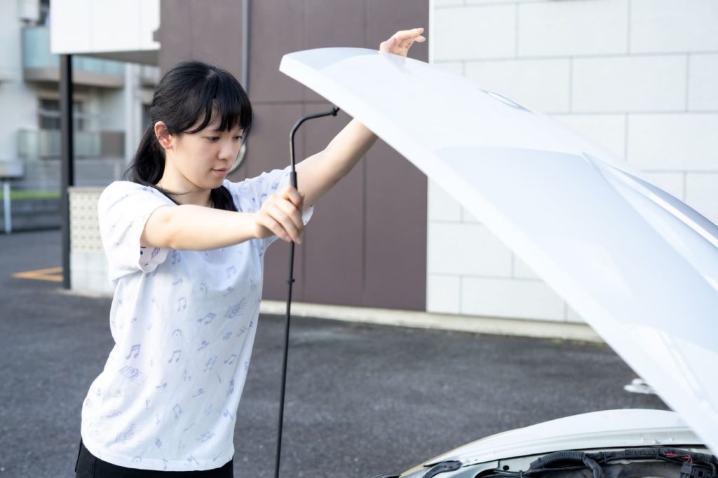 セルが回らない原因はバッテリー以外にもある？