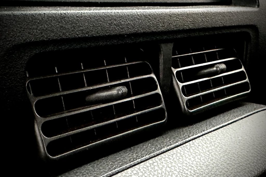 エアコンの暖房が効かない原因