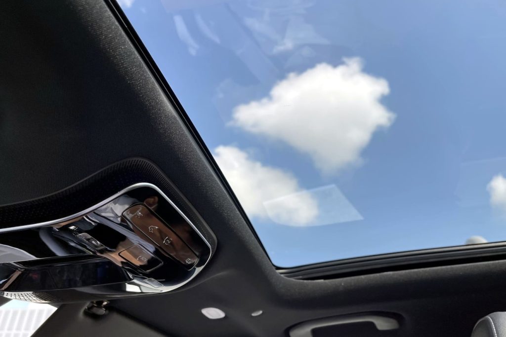 タフトのガラスルーフにフィルムは必要？