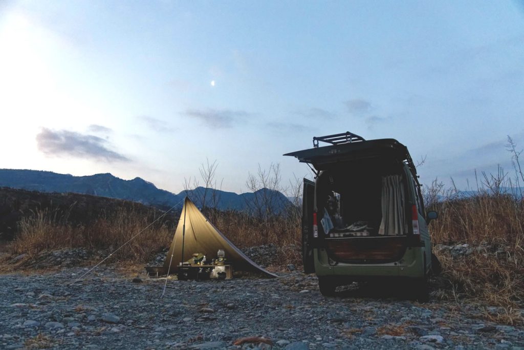 タウンボックスで車中泊する際のポイント