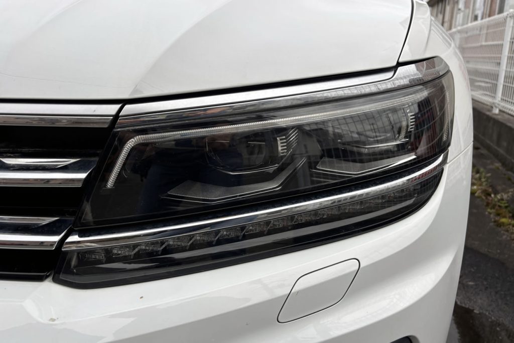 ヘッドライトを交換する際の注意点