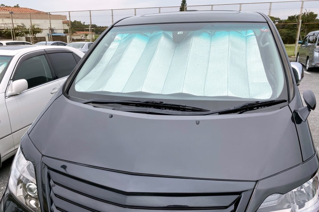 車にサンシェードはいらない？賢い選び方