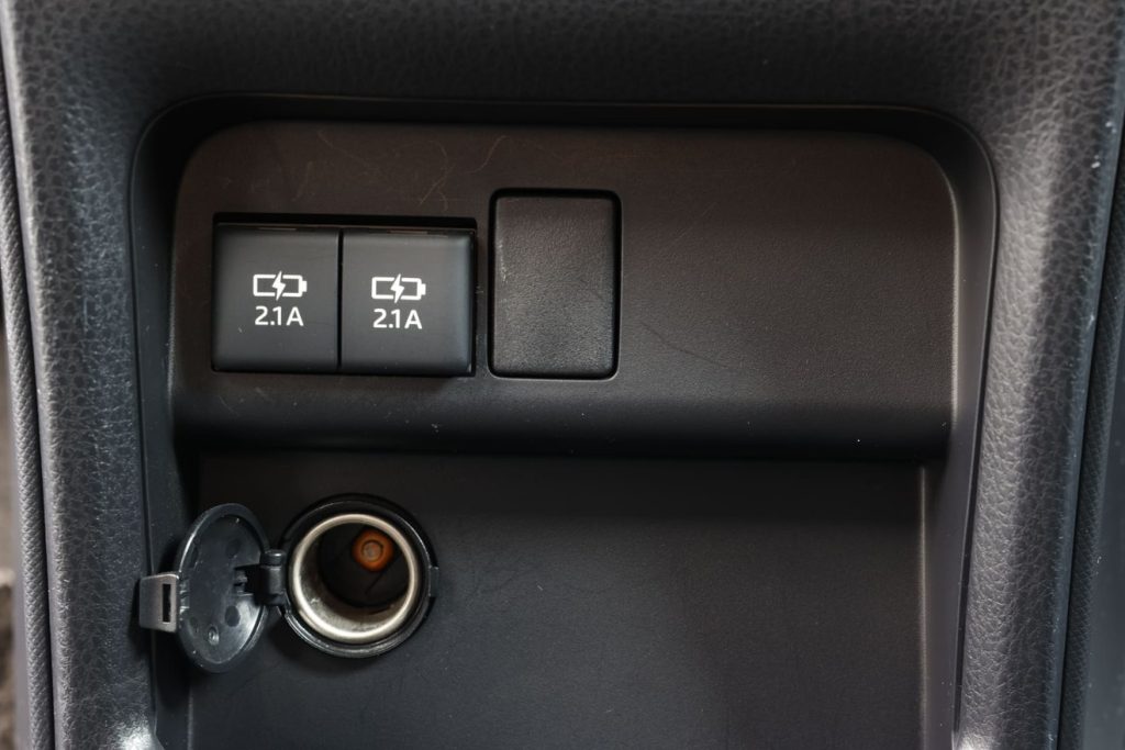 シガーソケットのヒューズはなぜ切れる？