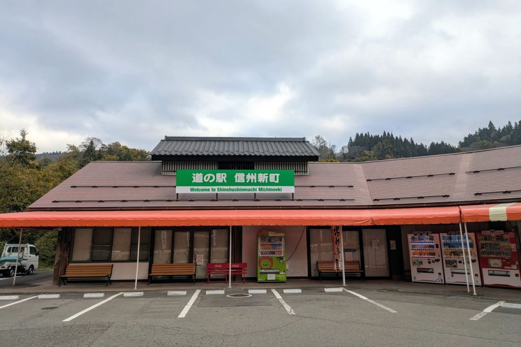 ルーフテントで道の駅泊は迷惑になる?