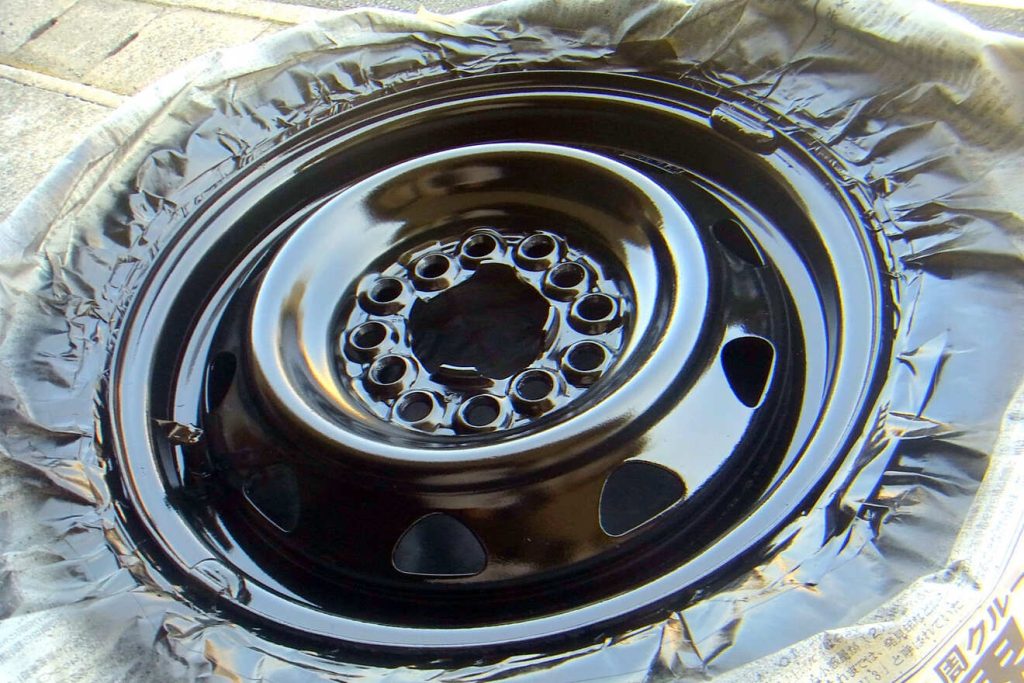 ホイール塗装のマスキング方法