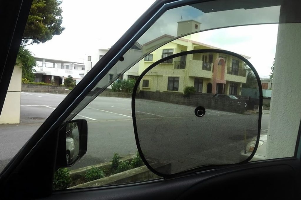 サンシェードが大きすぎたら危険？