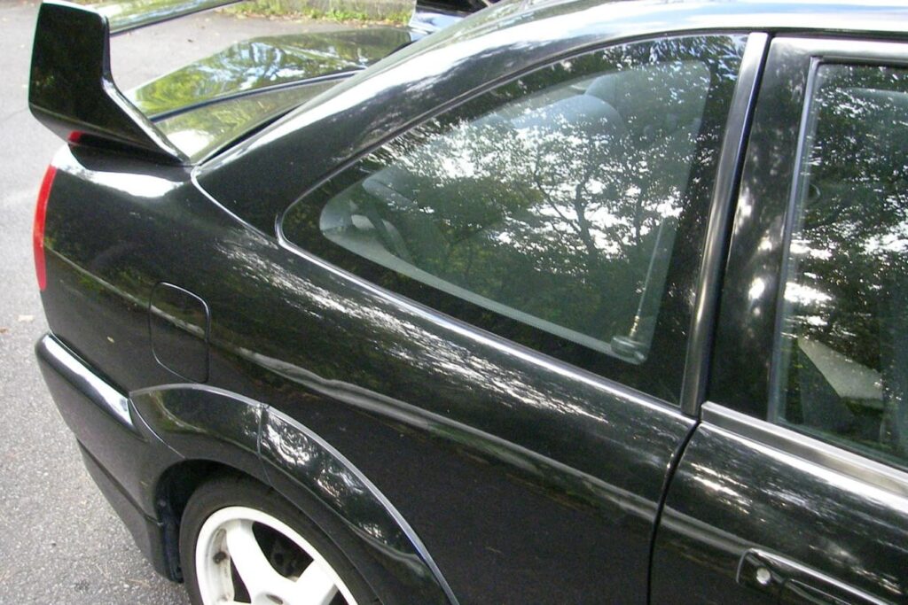 車のエアロパーツはださい？賢い使い方