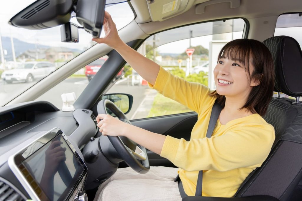 デジタルインナーミラーの日本製でおすすめは？