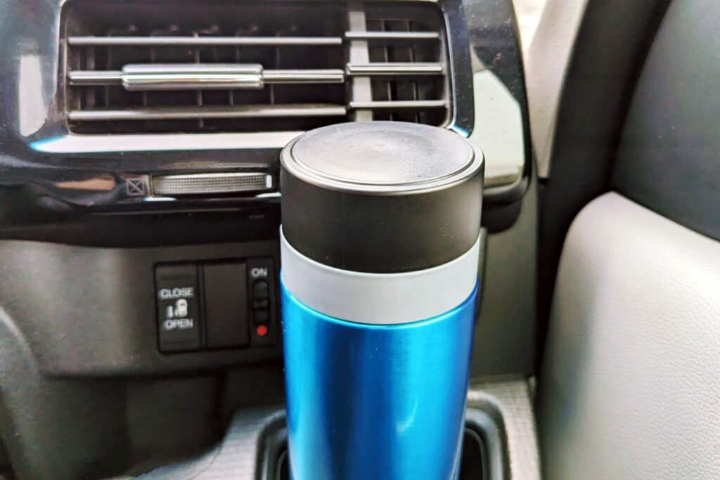 ドリンクホルダーが入らないときの対処法